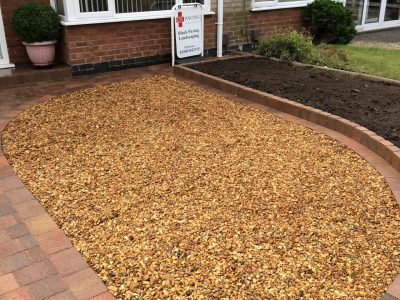 GRAVEL DRIVEWAYS