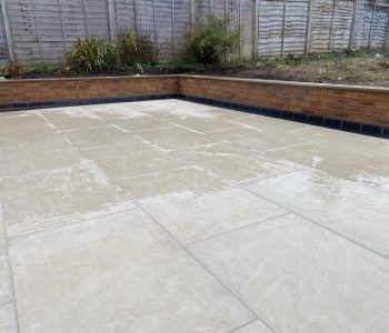 Porcelain paving
